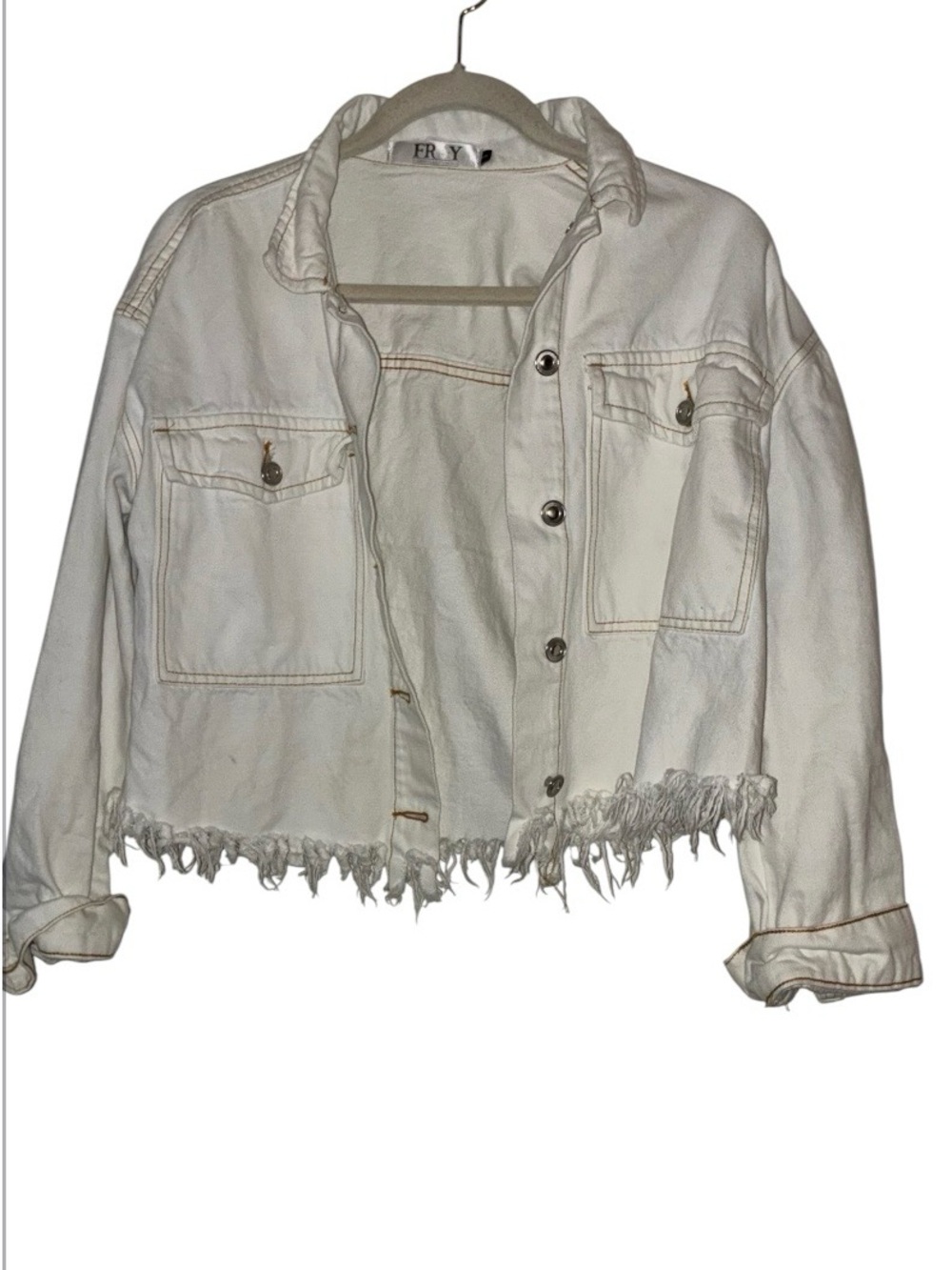 Fray‎ white denim jacket featuring raw fringe bottom hem. Sz S